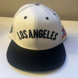 Los Angeles Kings SnapBack American Needle Cream and Black